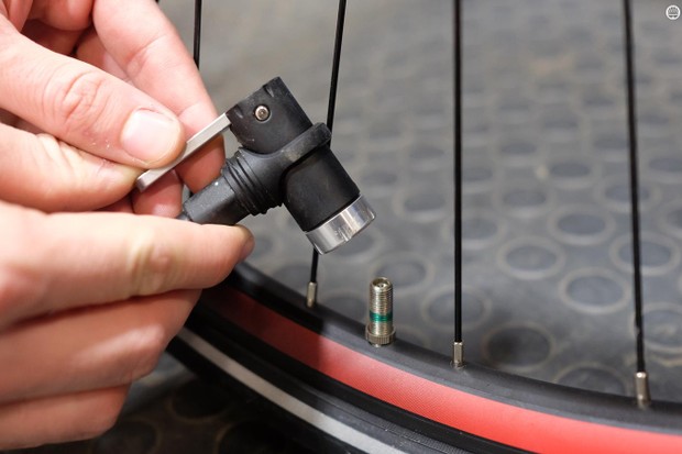 bicycle pump to inflate air mattress